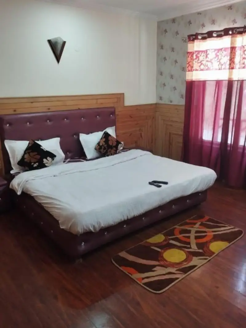 King Deluxe Room